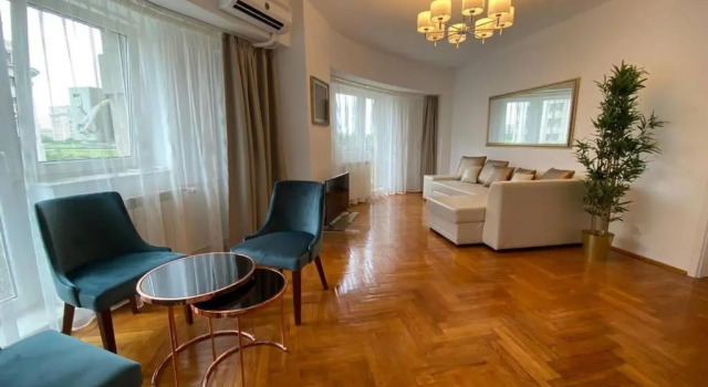 New Luxury Flat in front of the Parliament at Unirii