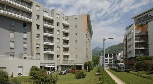 Séjours & Affaires Grenoble Marie Curie
