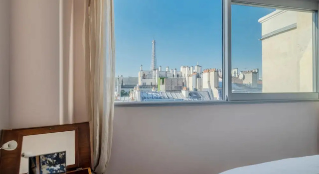 Апартаменты Comfort Eiffel Tower Design Residence