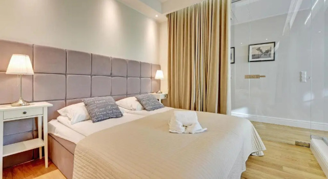 Montevideo Centrum 4 by Grand Apartments, Varaa Huoneisto Górny Sopot 