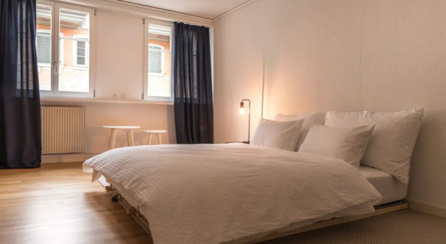 Stylish Apartment in the Heart of Zug by Airhome, Забронировать Апартаменты/квартира Цуг Цуг