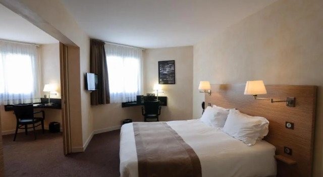 Номер Standard Logis Hotel LEmbarcadère