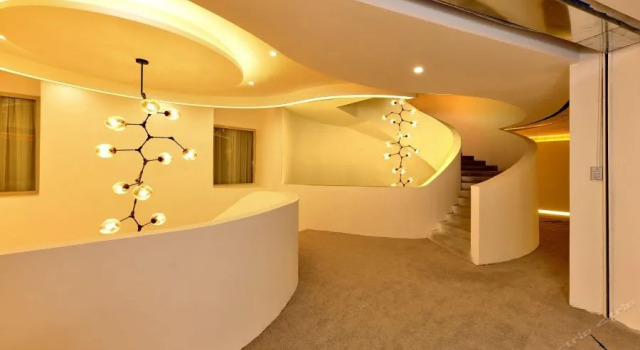 Ching Hotel, Забронировать Отель Отели Гуандун 3 звезды, 3*