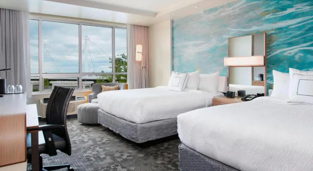 Четырёхместный номер Standard Courtyard by Marriott Erie Bayfront