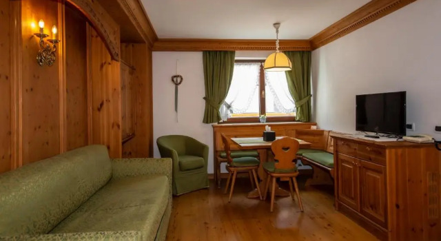 Люкс Hotel Ladinia