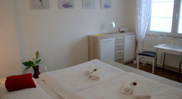 Hotel Gregor, Reservar Hotel Modřice South Moravia, perto de CTPark Modřice
