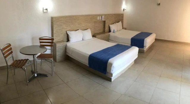 Номер Deluxe Pelicano Inn Playa del Carmen - Beachfront Hotel