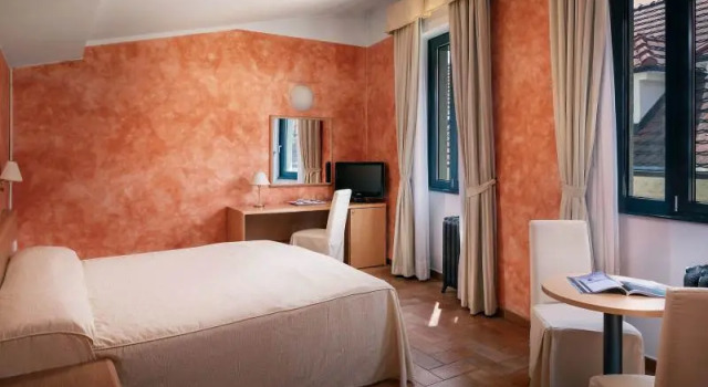 Vierer Suite Hotel Roma Prague