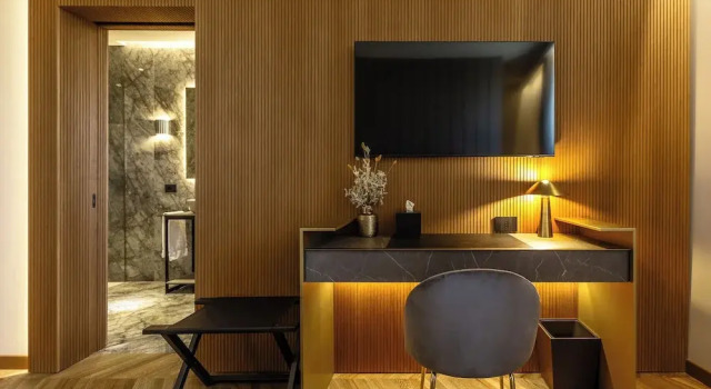Полулюкс Residenza Tritone Luxury Apartment Trevi Fountain