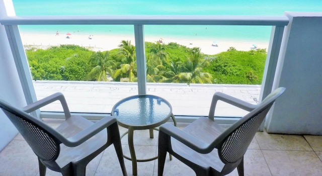 Студия Economy Ocean View Studio with Balcony