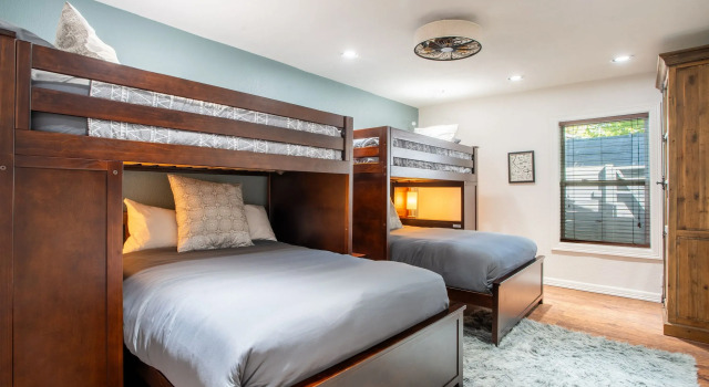 Red River by Avantstay Shared Pool + Hot Tub 20 Minutes to Downtown Austin, 预订 酒店 奥斯汀 Greater Austin