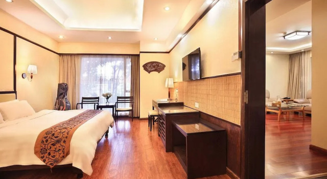 Dongjiang Golf Resort Hotel, Забронировать Курортный отель Отели Цисин с парковкой, Парковка