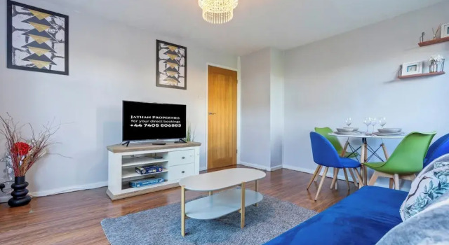 Апартаменты 1bed-sleeps2-parking-nearcitycentre-jlr-nec