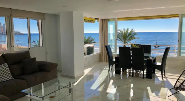 Апартаменты Coblanca Levante Beach Seafront