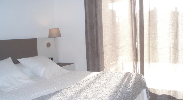 House With 2 Bedrooms in Miami Playa, With Wonderful sea View, Shared Pool, Enclosed Garden, Забронировать Отель Бизнес-отели Tarragonès, 4* 5*