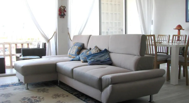 Apartment With one Bedroom in Toulon, With Wonderful sea View, Furnished Balcony and Wifi - 300 m From the Beach