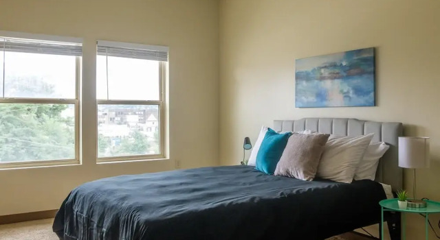 FRONTDESK Portal Place Apts Oakland Pittsburgh, Забронировать Отель Отели Питтсбурга 3 звезды, рядом с UPMC Matilda H. Theiss Health Center, 3*
