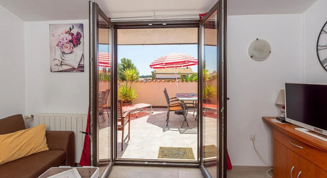 Stunning Apartment in Pula With Wifi and 2 Bedrooms