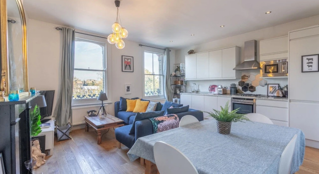Lovely 1 Bedroom Flat Next to Clapham Common Tube