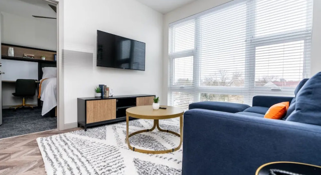 Люкс Yugo Guest Suites