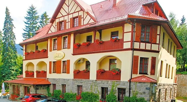 GórSKI SPA Karpacz w pobliżu wyciągów, Забронировать Отель Отели Карпач с парковкой, рядом с Kolorowa Ski Lift, Парковка