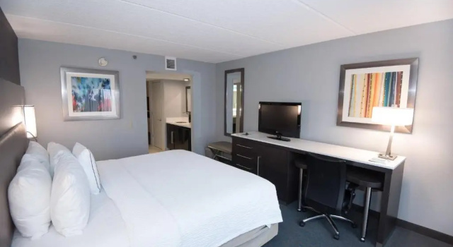 Студия Fairfield Inn & Suites Atlanta Airport North