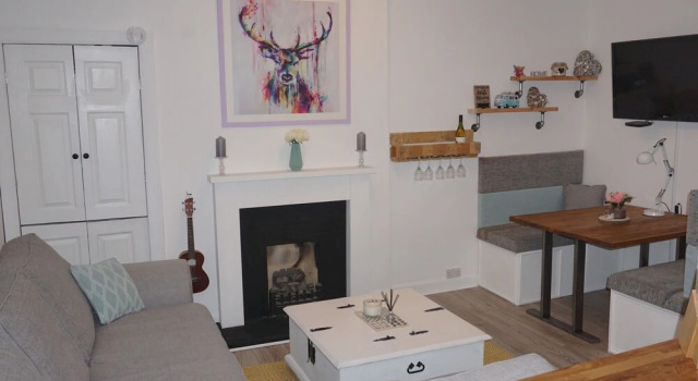 2 Bedroom Flat in Edinburgh With Free Parking, Prenota Appartamento Hotel a Midlothian con parcheggio, Parcheggio