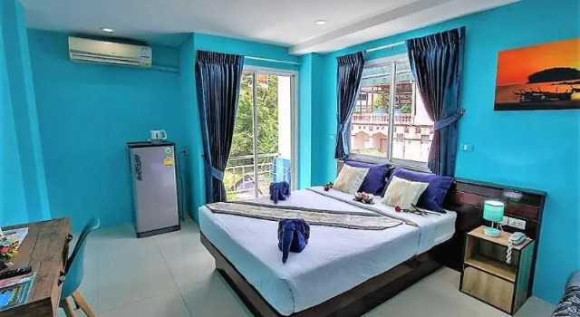 Двухместный номер Superior с балконом PATONG BLUE HOTEL