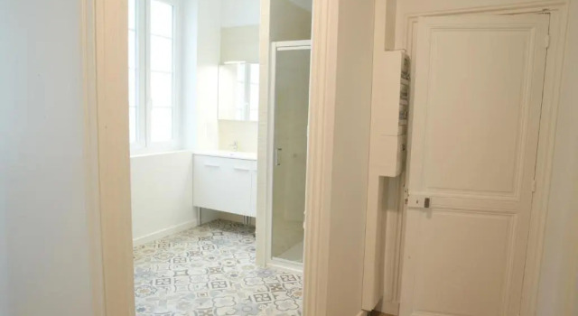 Апартаменты T3 de charme situé en hyper centre avec wifi, netflix, linge, draps, savons et serviettes fournis