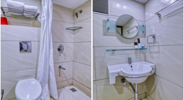 Номер Executive FabHotel Amrit Residency