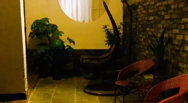 Xiaoxiongjia Youth Hostel, Rezerwuj Hostel Xiangxi Hunan
