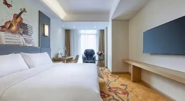 Люкс Vienna International Hotel (Xi'an Chanba Silk Road Convention And Exhibition Center)