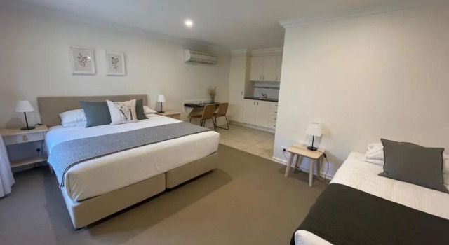 Номер Deluxe Millthorpe Motel