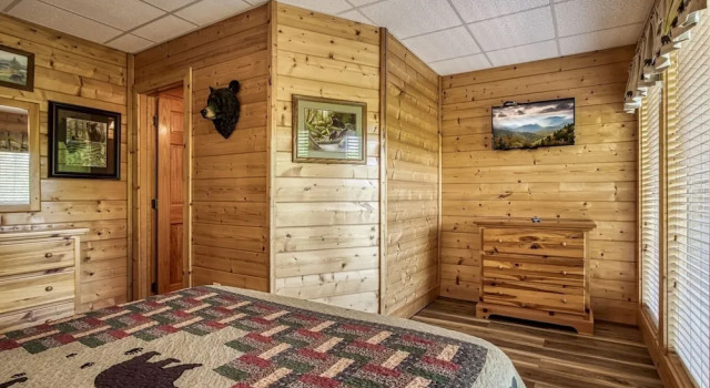 Номер Standard Ern849- Sweet Escape - Great Location! Close To Action! 4 Bedroom Cabin by RedAwning