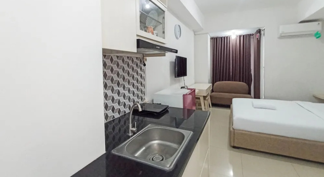 Студия Deluxe Modern Look And Comfortable Studio Barsa City Apartment