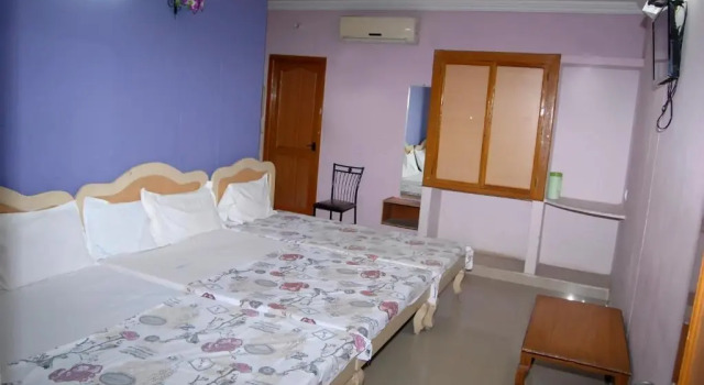 Семейный номер Standard с красивым видом из окна Hotel Jayaam