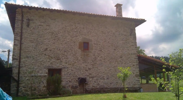 Casa Rural Pikatzaenea, Rezerwuj Hotel Hotele w Baskonia z parkingiem, Parking