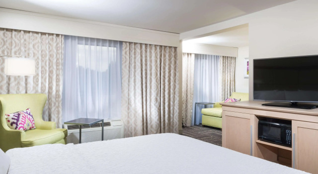 Hampton Inn & Suites Wilson I-95, Book Hotel Wilson North Carolina