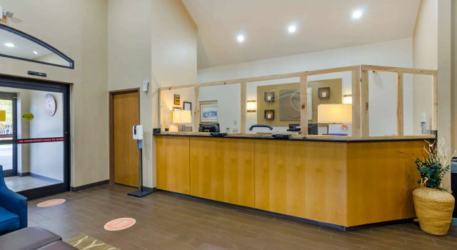 Comfort Inn Atkins-Marion I-81