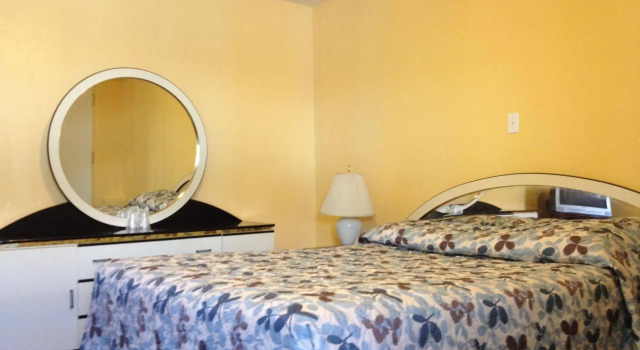 Motel St-Jacques, Rezerwuj Motel Motele w Montreal, Motel