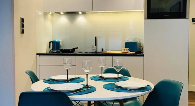 Victus Apartamenty - Omega, Varaa Huoneisto Hotellit Pommeri pysäköinnillä, Pysäköinti