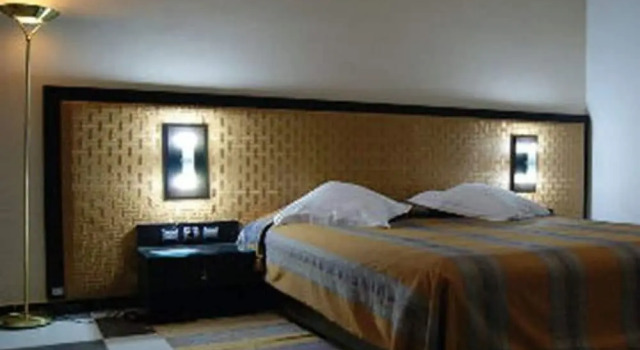 Standard Einzel Zimmer mit Balkon Majestic Annaba
