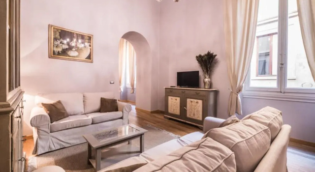 Stunning Apt 5min Walk To Duomo, Забронировать Отель Дуомо Флоренция, рядом с Площадь Кафедрального собора