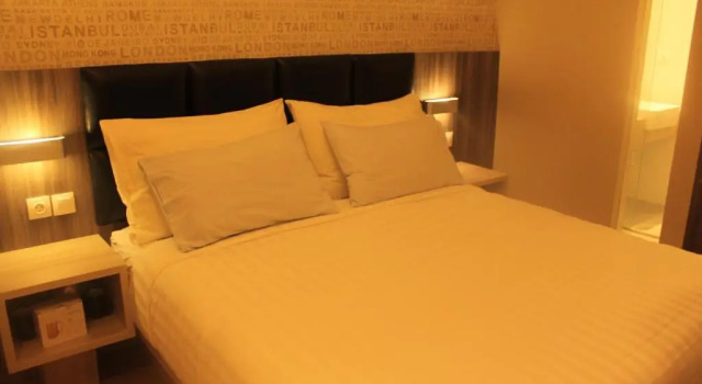 Двухместный номер Executive Luminor Hotel Jambi Kebun Jeruk By WH