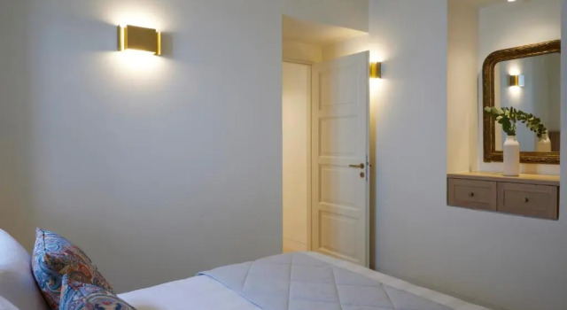 Orloff Legacy Suites Hydra