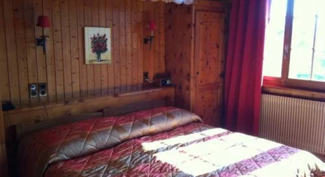 Petit Paradis, Prenota Ostello  