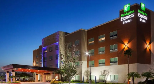 Номер Deluxe Holiday Inn Express & Suites Edinburg- Mcallen Area by IHG
