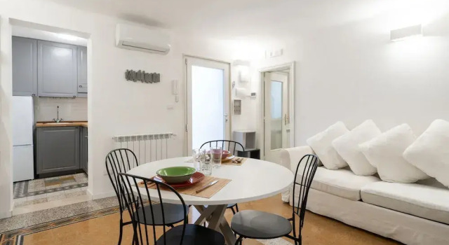 Secret House by Wonderful Italy, Забронировать Апартаменты/квартира Отели в центре Бари, в центре