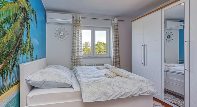 Sea Breeze Residence Mariella