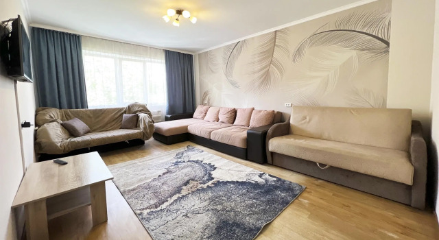 Добрые сутки на Мухачева 258, Prenota Hotel Hotel a Altaysky Kray con parcheggio, Parcheggio
